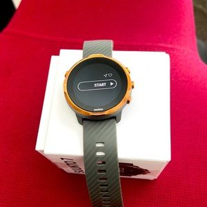 Suunto 7 rose gold & grey sports watch